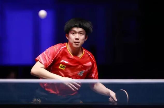 赌场优势揭秘:为什么轮盘赌的“美式双零”是玩家最该避开的陷阱?(揭密赌场优势:美式双零轮盘为何成玩家最应避开的雷区?)